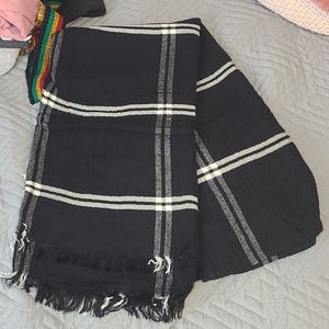 Loft scarf ❌❌FINAL SALE❌❌